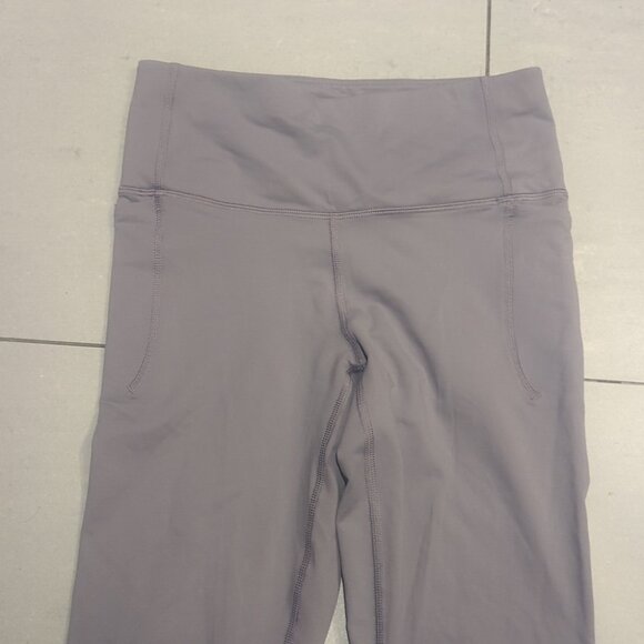 Women's Under Armour Light Purple Fitted Gear Leggings - Size Small - Picture 3 of 5